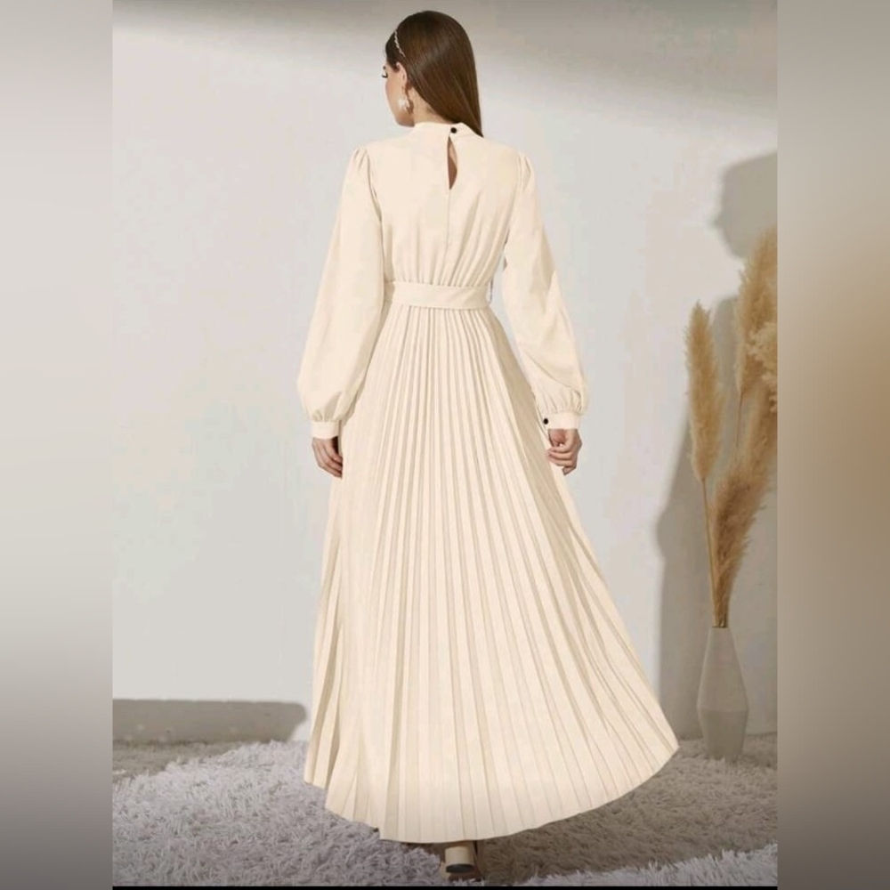 SHEIN Cream Long Sleeve Maxi Dress - Picture 2 of 12